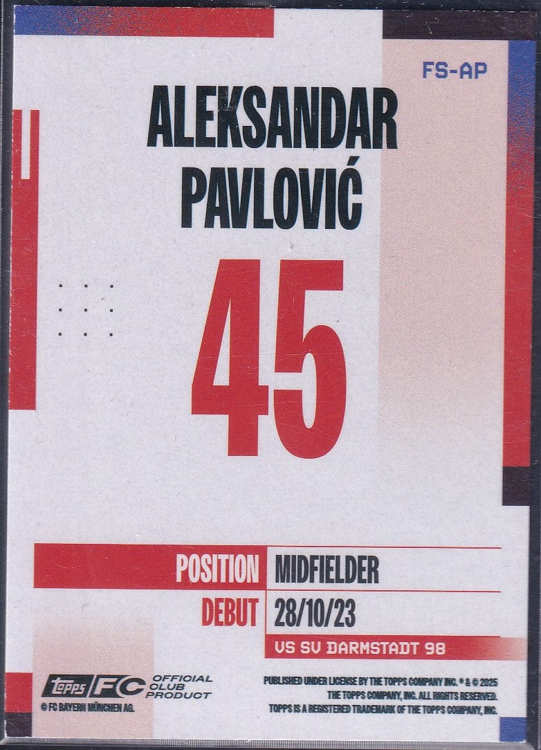 Aleksandar Pavlovic /50 Topps FC Bayern München Team Set 2024/25