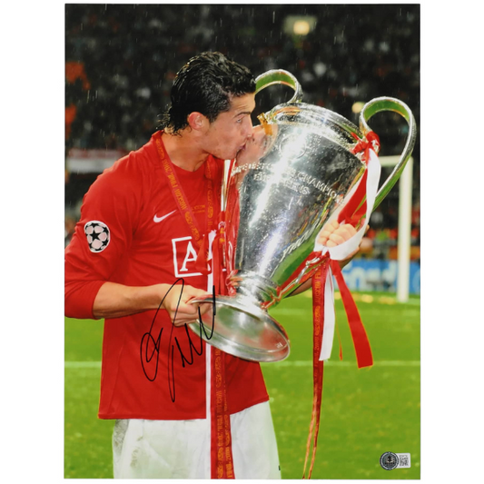 ✨ Cristiano Ronaldo Signiertes Manchester United Foto – 30 x 40 cm – inkl. Beckett LOA ✨