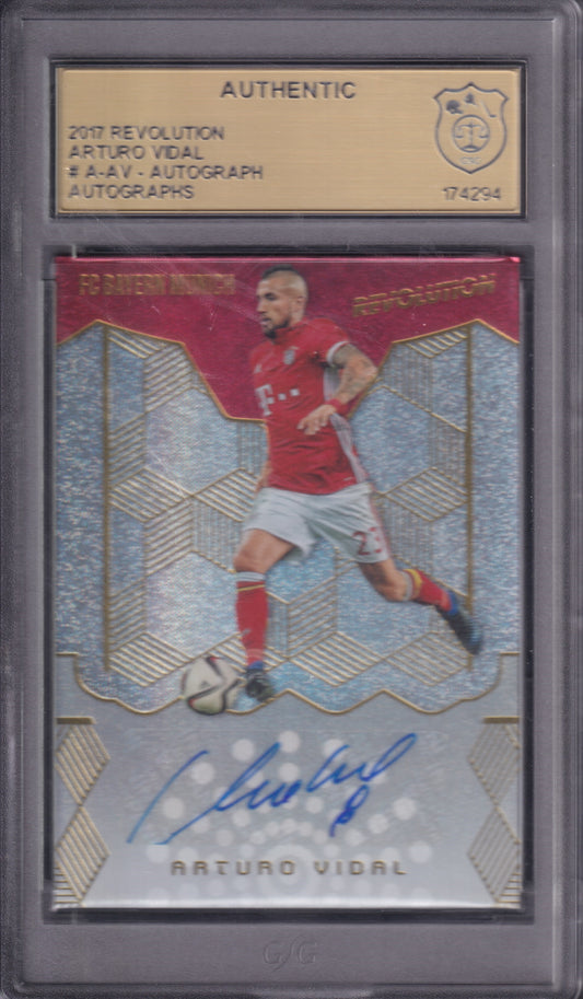 Arturo Vidal Auto Bayern Panini Revolution 2017 GSG Authentic