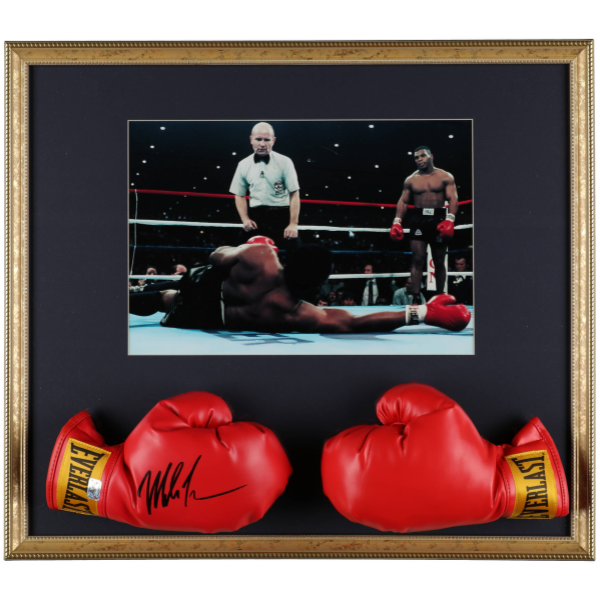 🥊 Mike Tyson Everlast Boxhandschuh Display – mit Foto, signiertem Everlast-Rechtshandschuh – 66 x 58 cm – inkl. Beckett LOA 🥊